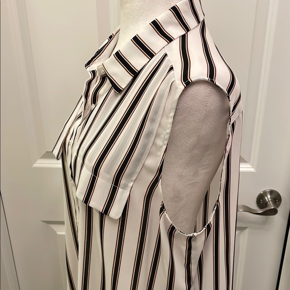 Worthington Sleeveless Button-Down Shirt Pockets Striped Black & White Large - Picture 7 of 14